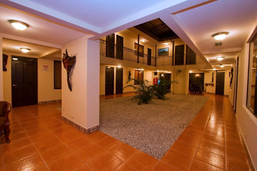 Hotel El Cerro Либерия Экстерьер фото